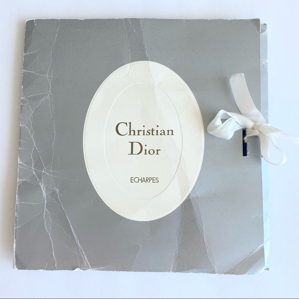 Christian Dior silk scarf - Picture 2 of 9